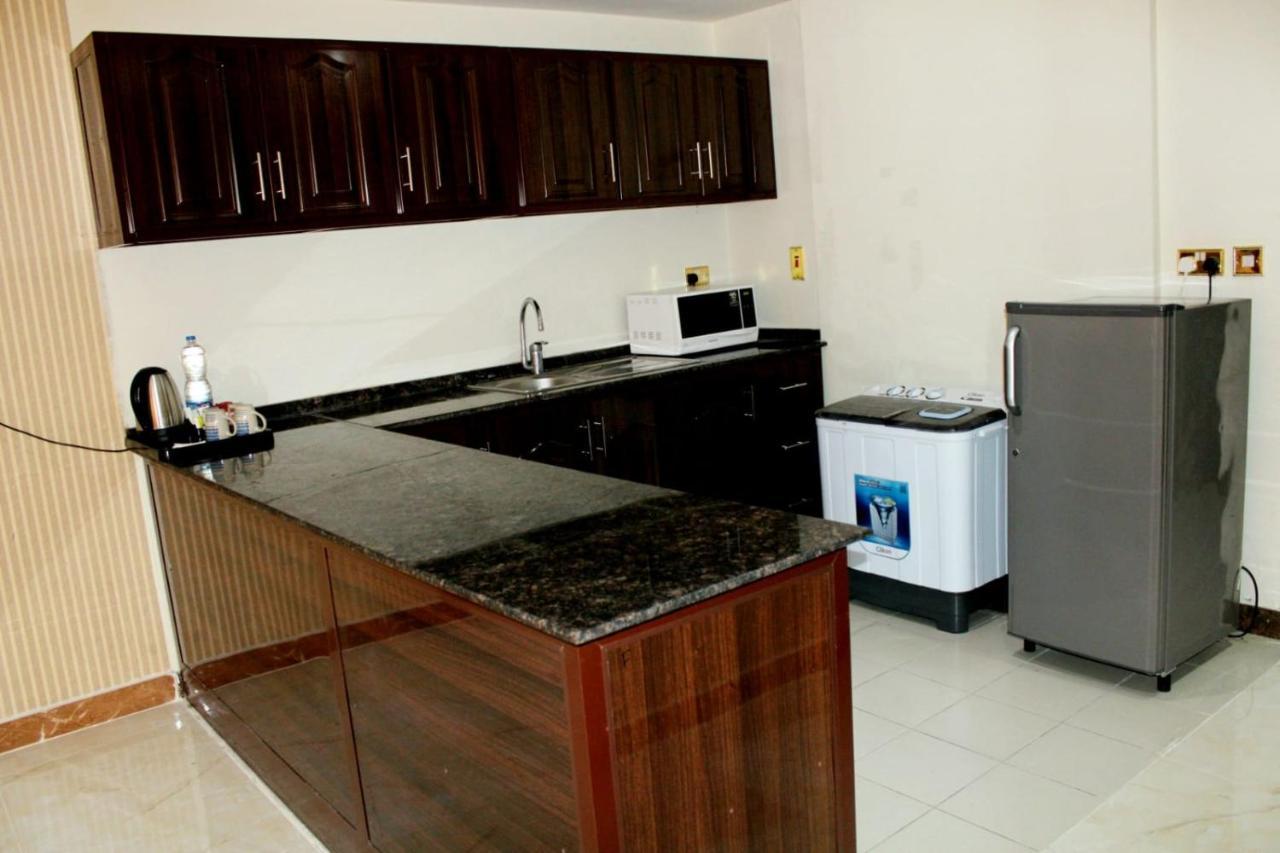 Tourist Hotel Doha Buitenkant foto