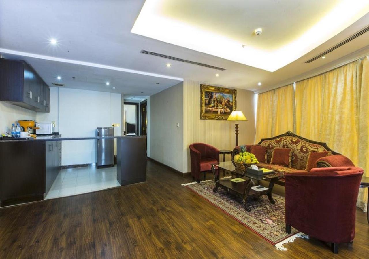 Tourist Hotel Doha Buitenkant foto
