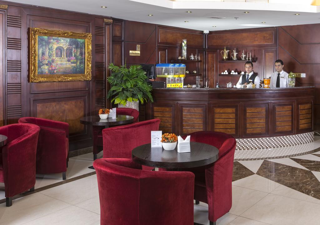 Tourist Hotel Doha Buitenkant foto