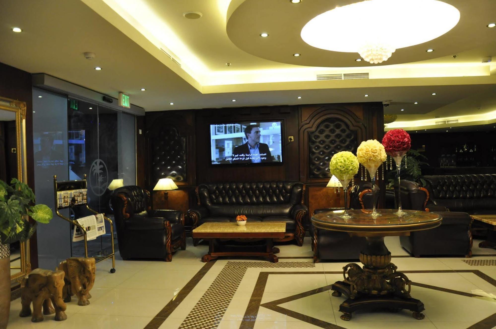 Tourist Hotel Doha Buitenkant foto